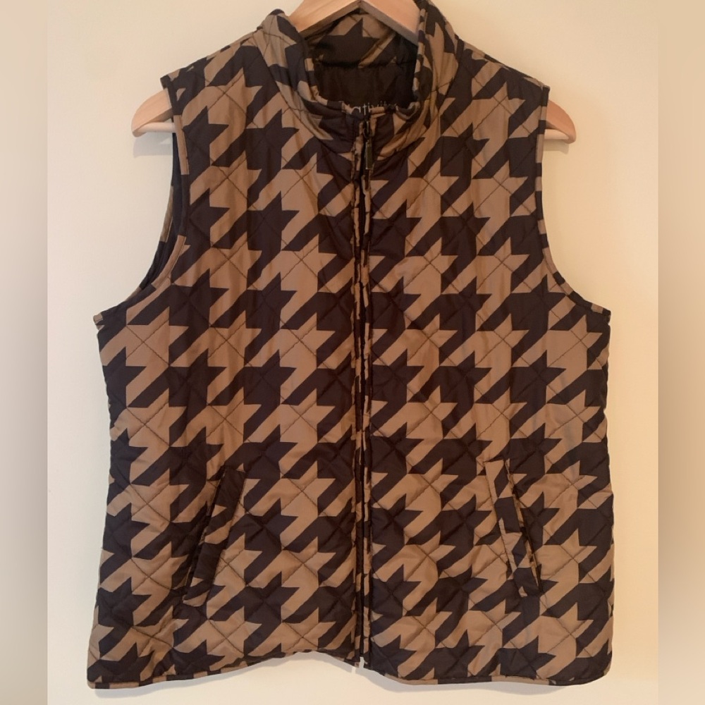 Relativity Houndstooth Quilted Vest